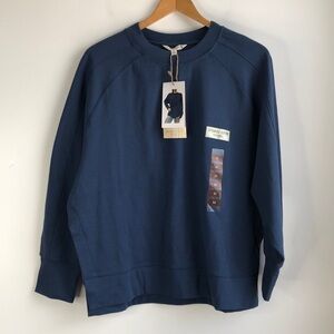 Earth Yoga Blue sweatshirt